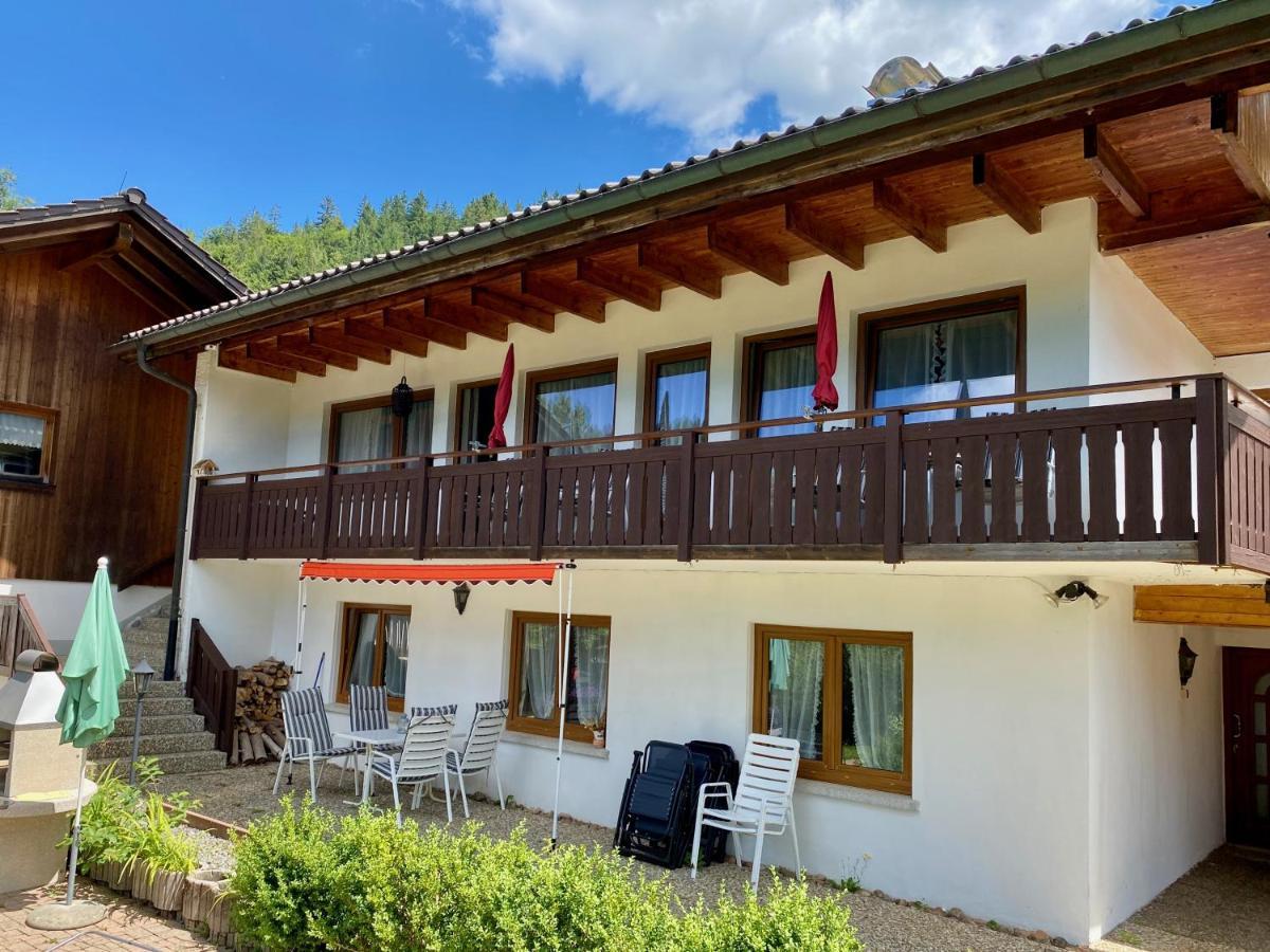 ザンクト・ブラージエンHaus Tanneckアパートメント エクステリア 写真