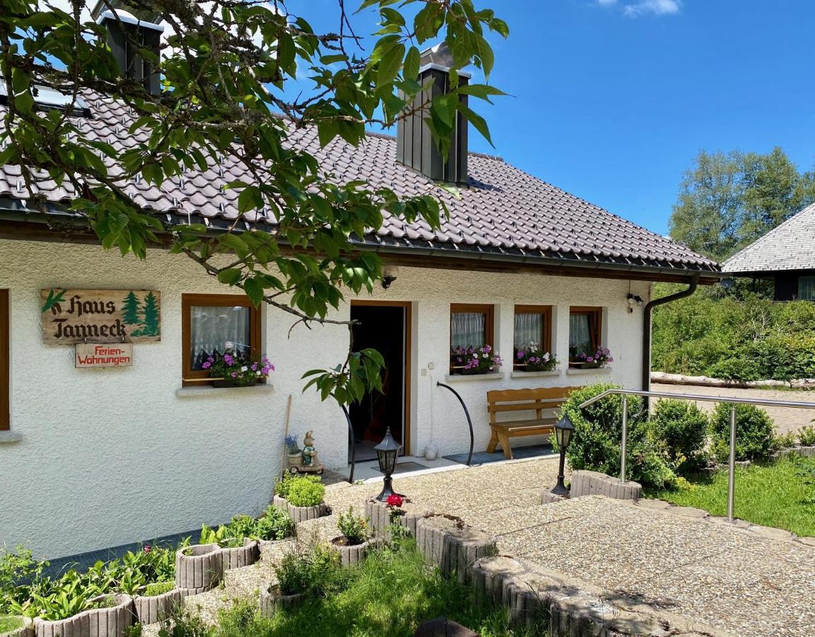 ザンクト・ブラージエンHaus Tanneckアパートメント エクステリア 写真